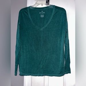 American Eagle Outfitters Soft and Sexy long sleeve shirt